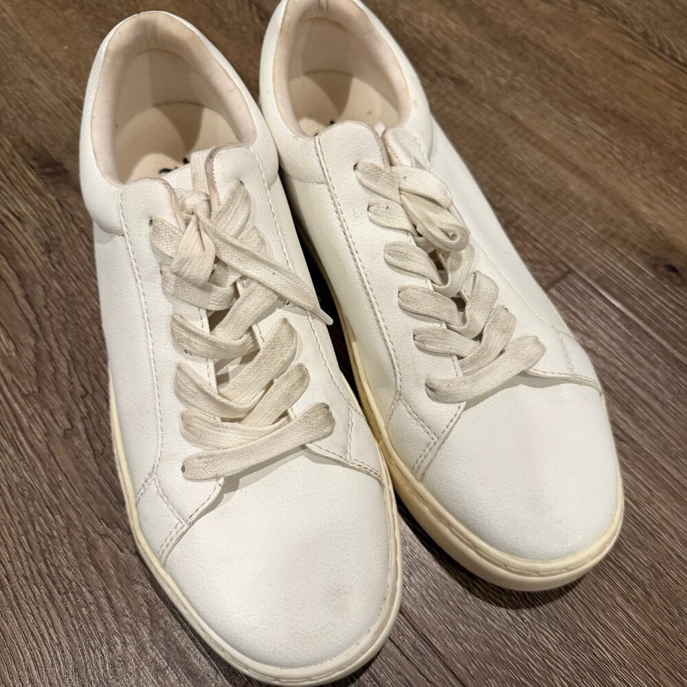 Fuego Dance Shoes (Size 8.5) - Picture 2 of 3